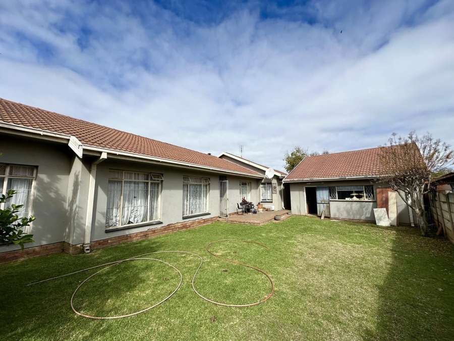 4 Bedroom Property for Sale in Fauna Free State